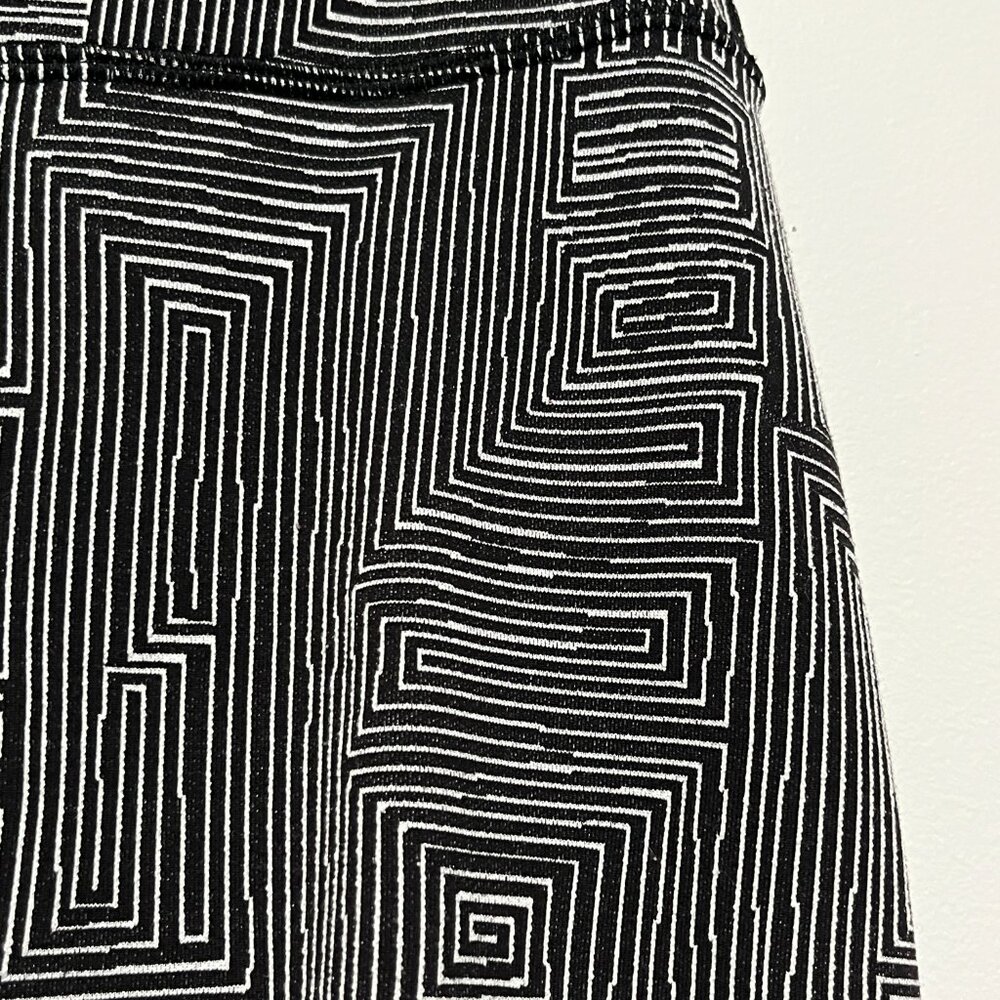 Lululemon Wunder Under Crop III Jaquard Leggings 10 Black Gym Fitness Training - Picture 3 of 6